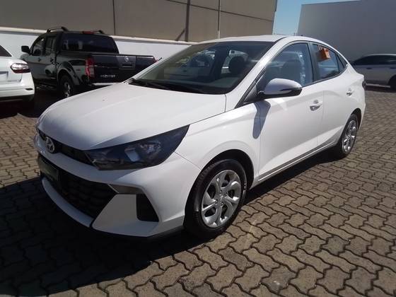 HYUNDAI HB20S 1.0 12V FLEX COMFORT PLUS MANUAL HYUNDAI HB20S 1.0 12V FLEX COMFORT PLUS MANUAL